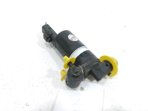 Used Washer pump Washer pump DACIA SANDERO 1.4 (BS0C, BS0A, BS0G, BS1F, BS0E) (75 hp) 31008543 31008543