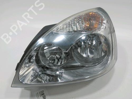 Venstre forlygte RENAULT CLIO II (BB_, CB_) 1.2 16V (BB05, BB0W, BB11, BB27, BB2T, BB2U, BB2V, CB05,... (75 hp) 31005302