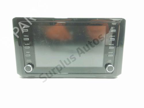 Used Radio TOYOTA COROLLA Hatchback (_E21_, _EA1_, _EH1_) 1.8 Hybrid (ZWE211, ZWE219) (122 hp) 28574047