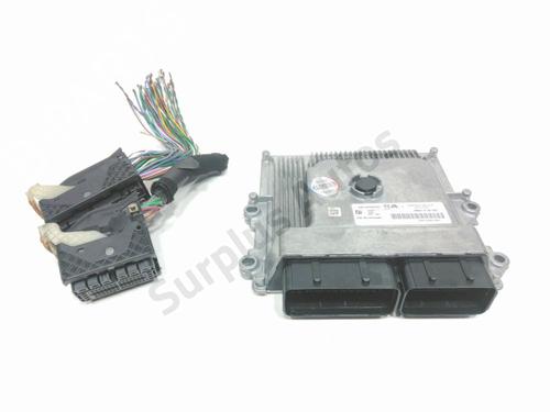 Used Engine control unit (ECU) PEUGEOT 208 II (UB_, UP_, UW_, UJ_) 1.2 PureTech 100 (101 hp) 30958081