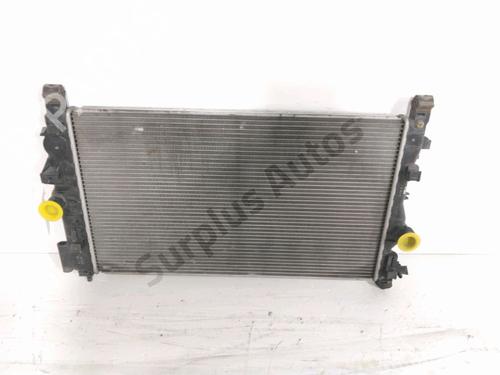water-radiator-opel-astra-j-p10-2009-2010-2011-2012-2013-2014-2015-2016-37764300 main image