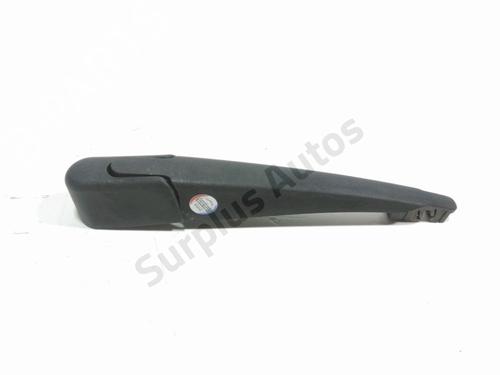 Used Rear windshield wiper arm Rear windshield wiper arm 39195572 39195572