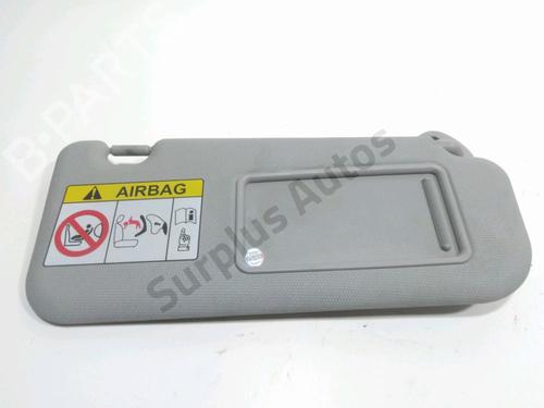 Used Right sun visor Right sun visor 37784810 37784810