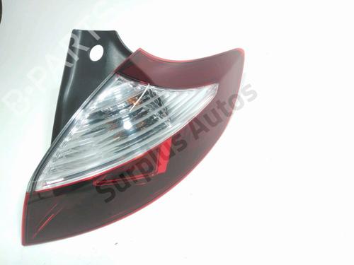 right-taillight-renault-megane-iii-hatchback-bz01_-b3_-2008-36854424 main image