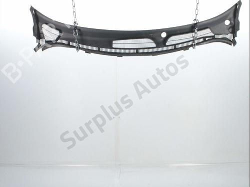 Used Scuttle panel Scuttle panel FORD FIESTA VI (CB1, CCN) 1.5 TDCi (95 hp) 35893499 35893499