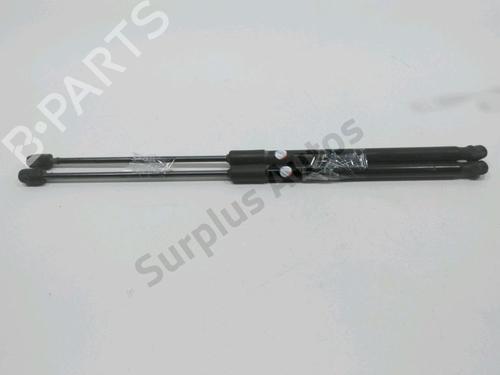 Used Tailgate lift support VW POLO VI (AW1, BZ1, AE1) 1.0 TSI (95 hp) 31002005