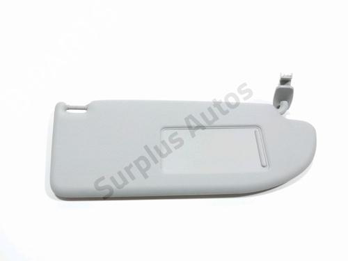Used Right sun visor Right sun visor 37784742 37784742