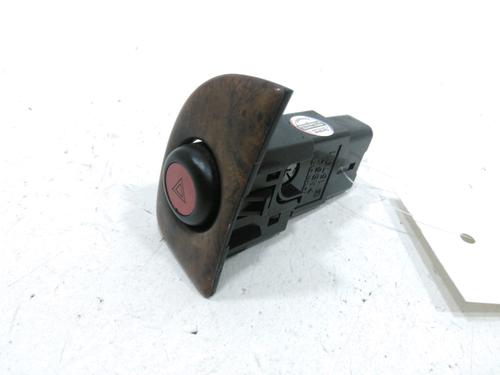 Used Warning switch Warning switch HONDA CIVIC VI Hatchback (EJ, EK) 1.6 i (EK1) (114 hp) 30990082 30990082
