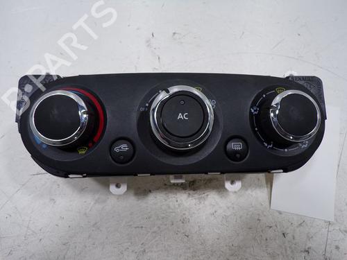Used Climate control RENAULT CLIO III Hatchback Van (SB_, SR_) 1.5 dCi (SR1H) (88 hp) 30988397