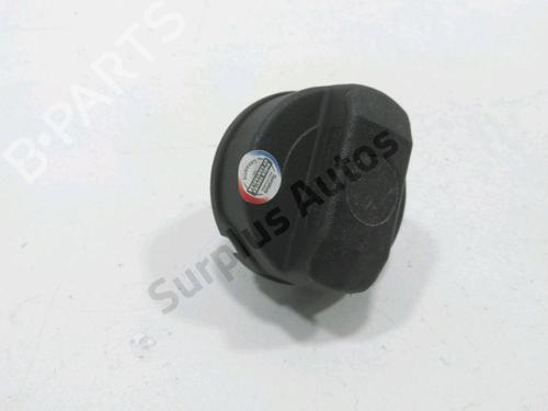 Used Fuel cap VW GOLF IV (1J1) 1.8 (125 hp) 30983872