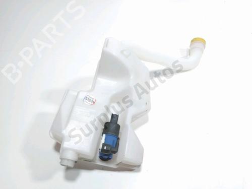 windscreen-washer-tank-renault-clio-iv-bh_-2012-2013-2014-2015-2016-2017-2018-2019-2020-2021-32226744 main image