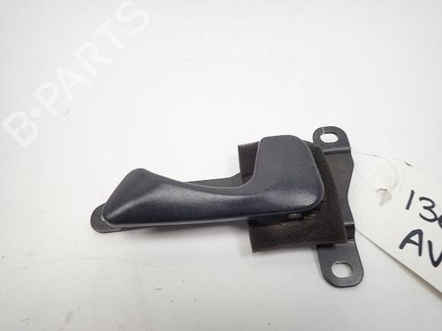 Used Front right interior door handle HYUNDAI GALLOPER II (JK-01) 2.5 TD intercooler (99 hp) 30995993