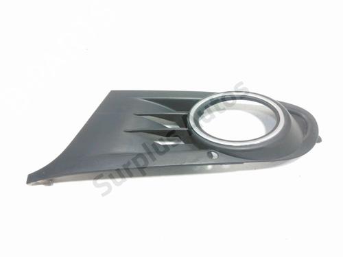grille-vw-golf-vi-5k1-2008-2009-2010-2011-2012-2013-2014-39548289 main image