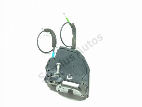 Fechadura trás esquerda Fechadura trás esquerda TOYOTA COROLLA Estate (_E21_) 2.0 Hybrid (MZEH12) (180 hp) 36695987 36695987