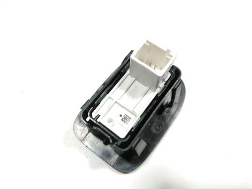 Right rear window switch PEUGEOT 2008 I (CU_) 1.2 THP 110 / PureTech 110 | BP28249813I28 