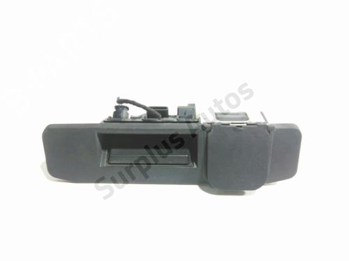 switch-mercedes-benz-a-class-w177-2018-32742361 main image