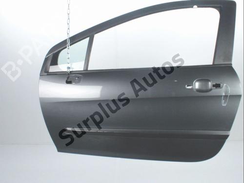 Used Left front door PEUGEOT 308 I (4A_, 4C_) 1.4 16V (95 hp) 28244482