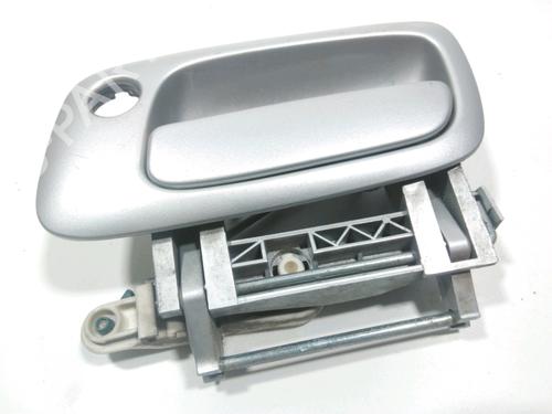 Used Front left exterior door handle OPEL ZAFIRA A MPV (T98) 2.0 DTI 16V (F75) (101 hp) 28242206