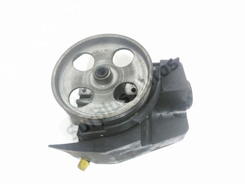 Used Steering pump PEUGEOT 206+ (2L_, 2M_) 1.4 i (73 hp) 28225194