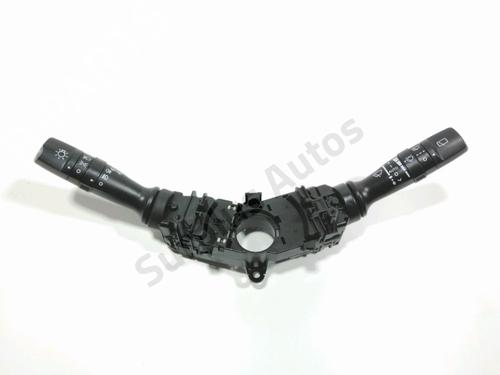 steering-wheel-controls-hyundai-i30-gd-2011-28227084 main image