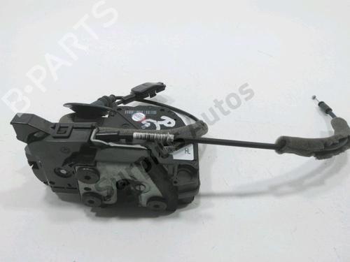 Venstre bagtil lås RENAULT CAPTUR I (J5_, H5_) 0.9 TCe 90 (90 hp) 31000436