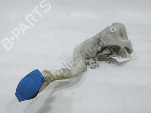 Used Windscreen washer tank VW NEW BEETLE (9C1, 1C1) 2.0 (115 hp) 31008856