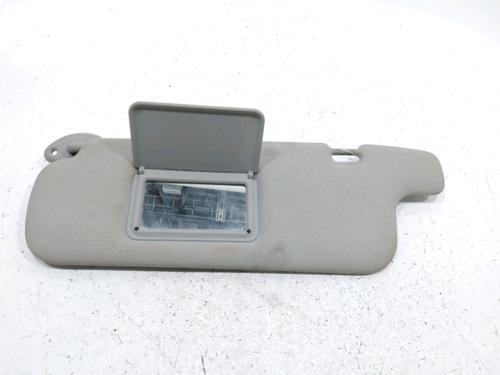 Venstre solskærm TOYOTA YARIS (_P1_) 1.4 D-4D (NLP10_, NLP10R) (75 hp) 31003882