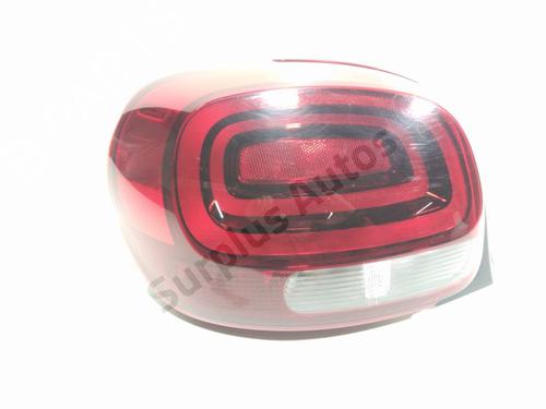 Used Right taillight CITROËN C3 III (SX) 1.2 THP 110 (SXHNPS, SXHNZT, SXHNZ6) (110 hp) 31080457