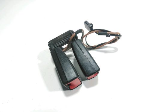 Used Seat buckle CHEVROLET AVEO Hatchback (T300) 1.3 D (95 hp) 28234501