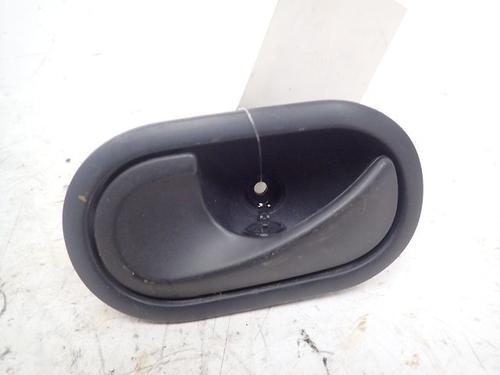 Used Front left interior door handle RENAULT TWINGO II (CN0_) 1.2 16V (CN04, CN0B) (75 hp) 30996336