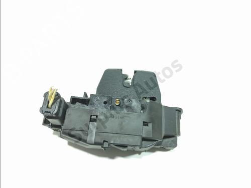 tailgate-lock-citroen-c3-iii-sx-2016-37018045 main image