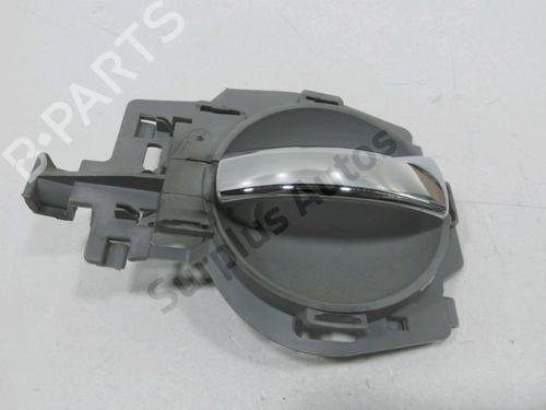 Used Rear left interior door handle Rear left interior door handle 31180834 31180834
