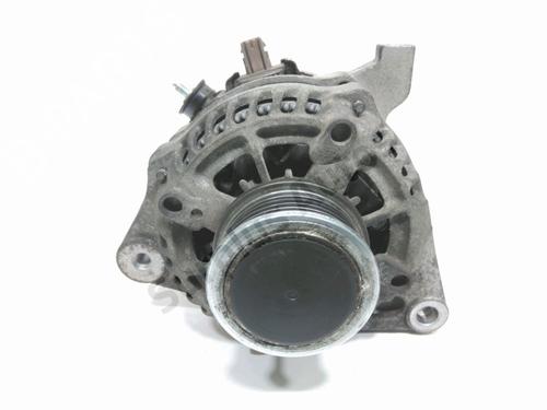 Used Alternator Alternator TOYOTA YARIS (_P13_) 1.4 D (NLP130_, NLP130) (90 hp) 35808143 35808143