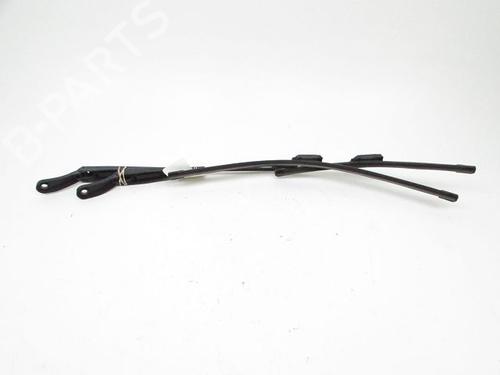 Front windshield wiper arm RENAULT TWINGO II (CN0_)  | BP28271567C143 