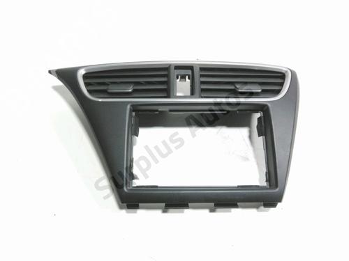 Used Middle console Middle console HONDA CIVIC IX (FK) 1.6 i-DTEC (FK3) (120 hp) 33750251 33750251
