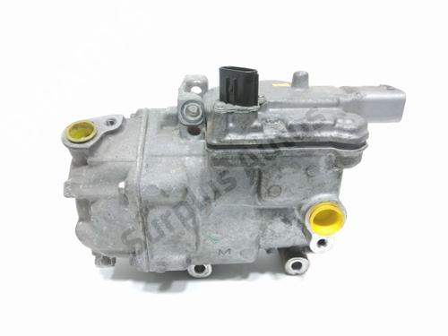 AC-Kompressor TOYOTA YARIS (_P13_) 1.5 Hybrid (NHP130_, NHP130) | BP30918738M34