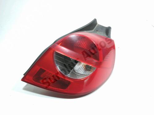 right-taillight-renault-clio-iii-br01-cr01-2005-2006-2007-2008-2009-2010-2011-2012-2013-2014-37712223 main image