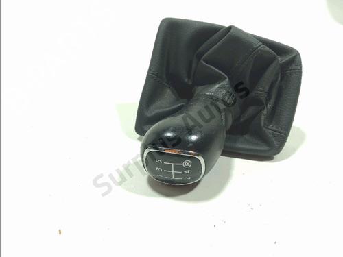 Used Shift knob Shift knob 31986389 31986389