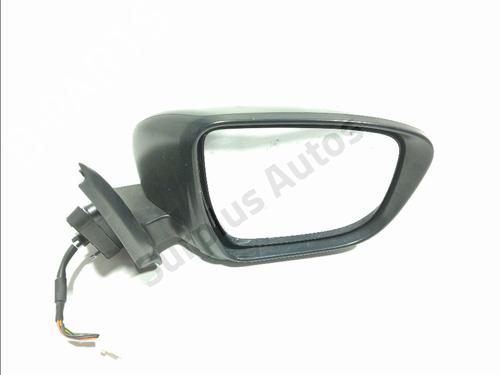 right-mirror-nissan-juke-f15-2010-2011-2012-2013-2014-2015-2016-2017-2018-2019-37017842 main image