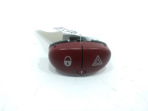 Used Warning switch PEUGEOT 206 Hatchback (2A/C) 1.4 HDi eco 70 (68 hp) 30989974