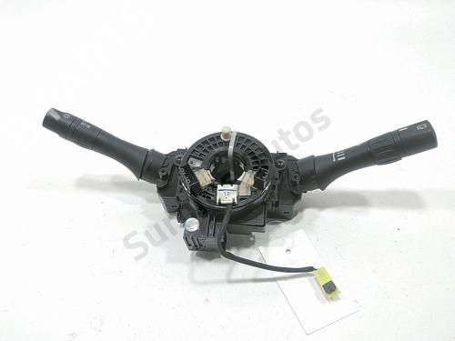 Used Steering wheel controls Steering wheel controls NISSAN JUKE (F15) 1.5 dCi (110 hp) 40464487 40464487