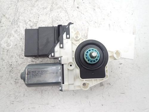 rear-right-window-mechanism-vw-tiguan-5n_-2007-2008-2009-2010-2011-2012-2013-2014-2015-2016-2017-2018-30999530 main image