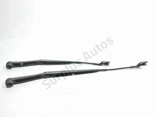 Used Front windshield wiper arm Front windshield wiper arm KIA VENGA (YN) 1.6 CRDi 115 (116 hp) 40060992 40060992
