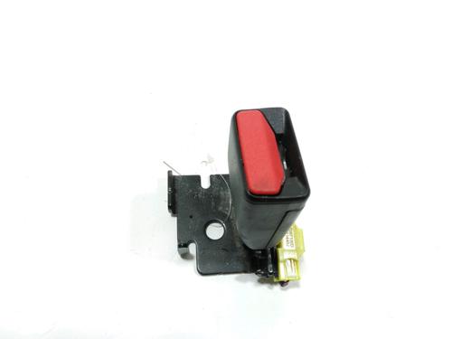 Used Seat buckle VOLVO V40 Hatchback (525) D2 (120 hp) 28233570