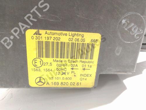 Right headlight MERCEDES-BENZ A-CLASS (W169) A 150 (169.031, 169.331) | BP30087260C29 