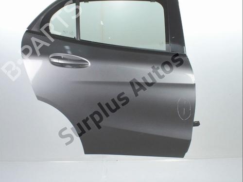 Dør højre bagtil Dør højre bagtil MERCEDES-BENZ GLA-CLASS (X156) GLA 220 CDI 4-matic (156.905) (170 hp) 36519259 36519259
