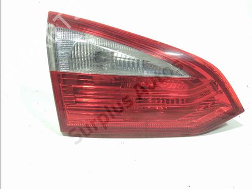 left-tailgate-light-ford-focus-iii-turnier-2010-2011-2012-2013-2014-2015-2016-2017-2018-2019-2020-32280055 main image