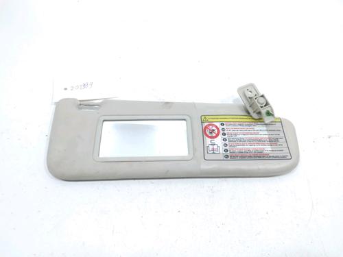 Used Right sun visor Right sun visor 31002705 31002705