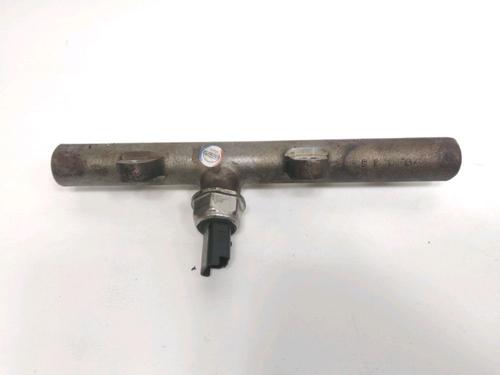 Used Injection rail RENAULT TWINGO II (CN0_) 1.5 dCi 75 (75 hp) 28221241