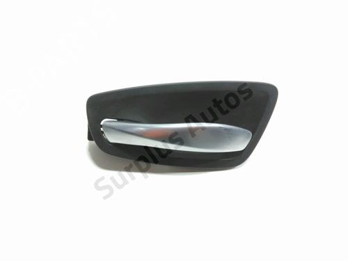 Used Front left interior door handle BMW 1 (E87) 123 d (204 hp) 28972207